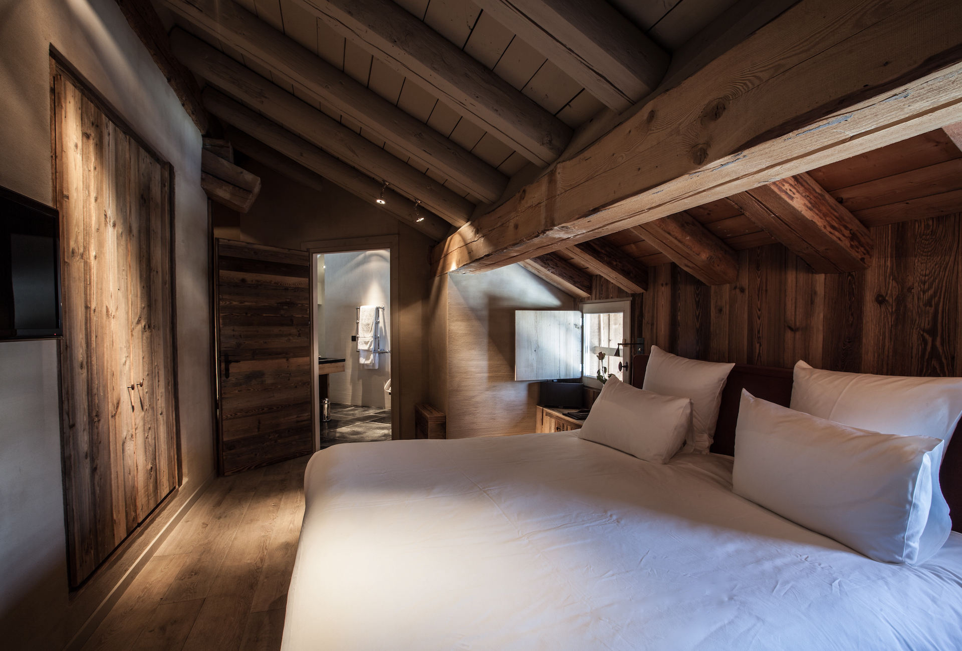 Bedroom at Zannier le Chalet in Megève
