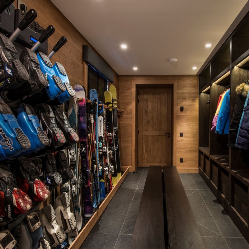 Chalet Le Grenier Meribel Boot room